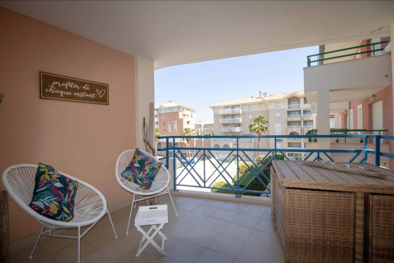 LUMINEUX Apt de 32 m renové PROCHE de la VILLE Fréjus Extérieur photo